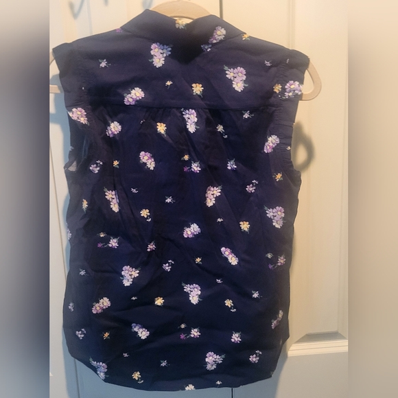 Loft Daisy Collared Ruffle Henley Top - Picture 6 of 6